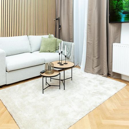 Charming Retreat Walking Distance From Town Centre Lägenhet Wien Exteriör bild